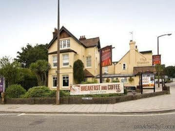 Premier Inn Horsham Bagian luar foto